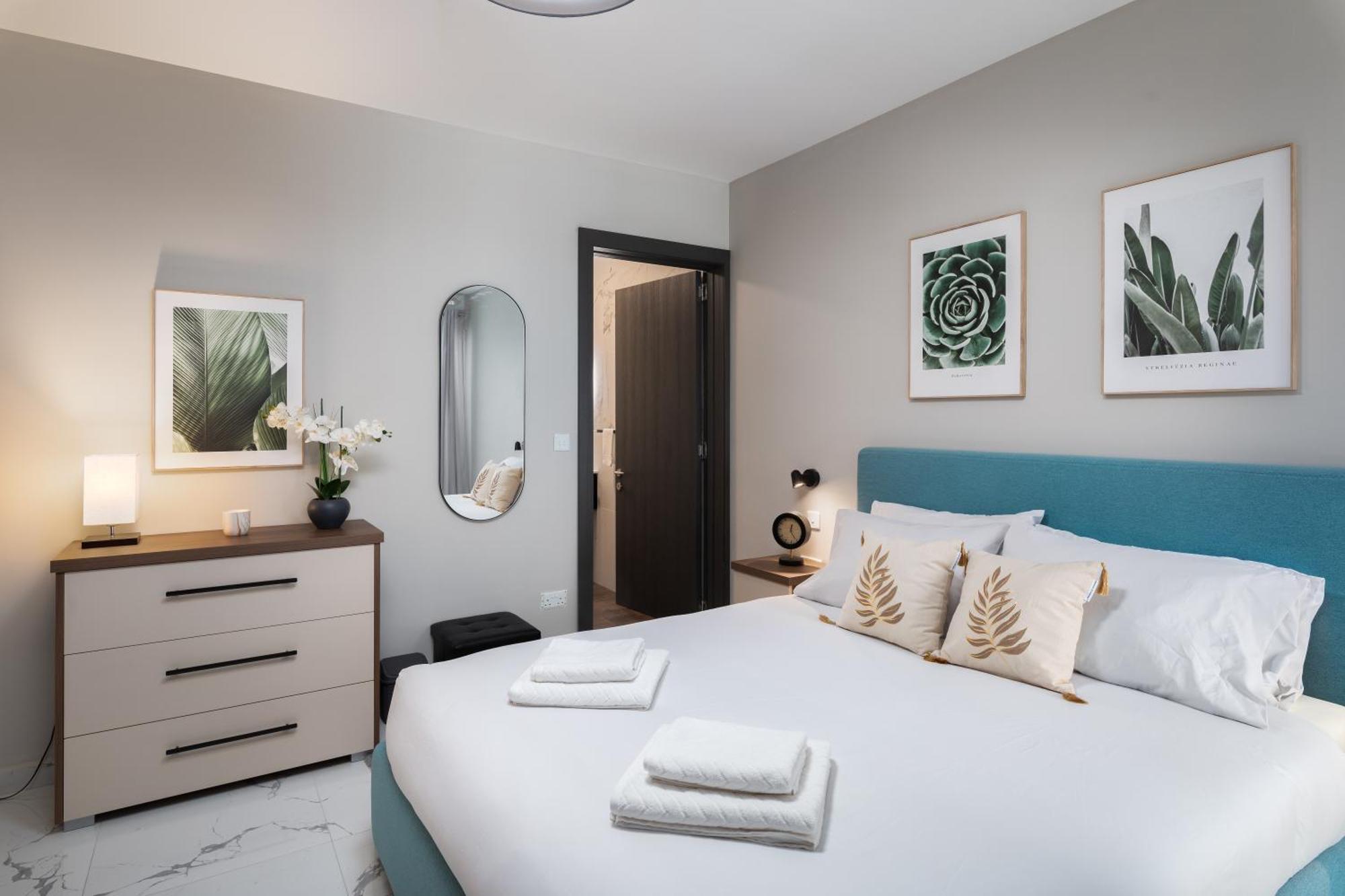 Modern 2Br Cosy Apartment With Large Terrace - Close To Manoel Island & Tigne Shopping Mall سليمة المظهر الخارجي الصورة